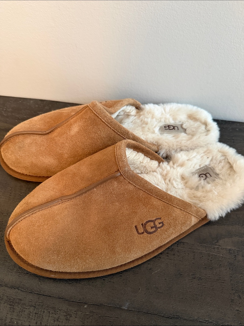 UGG Men’s Chestnut Tan Suede Shearling Clog Slippers 12